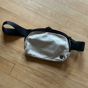 lululemon Off-White Canvas Belt Bag